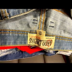 Akoo Jeans